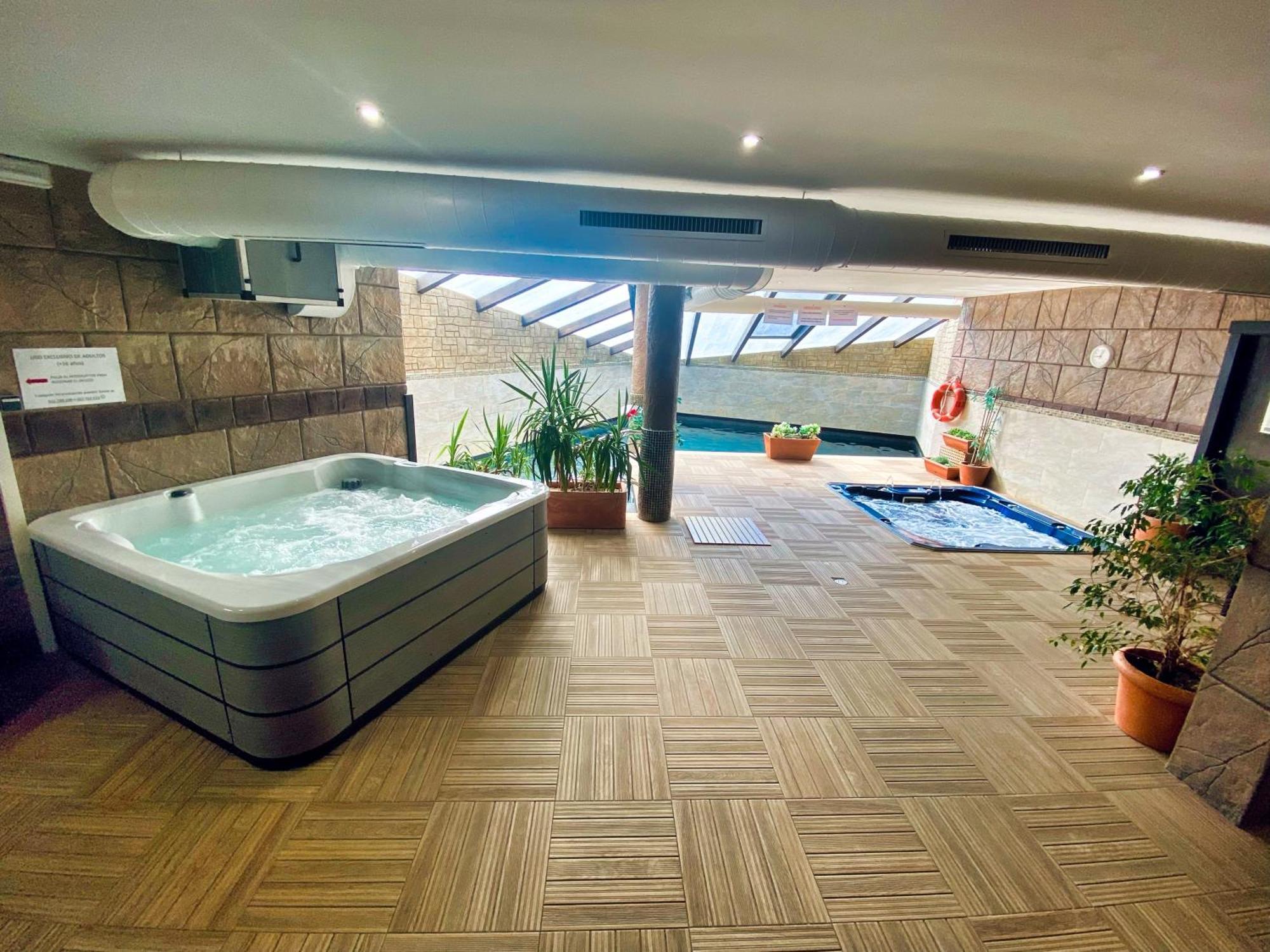 Apartamentos Spa Casco Historico De Isla - AlojateIsla Plana מראה חיצוני תמונה